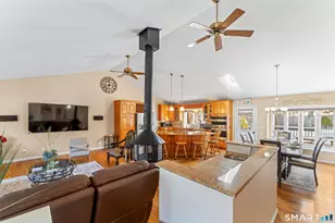 75 Eureka Ave, Stratford, CT 06614 - Photo 19