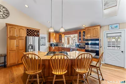 75 Eureka Avenue, Stratford, CT 06614 - Photo 15