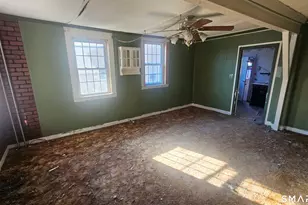 64 Main St, East Windsor, CT 06016 - Photo 11