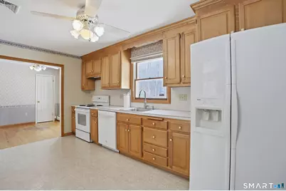 36 Longview Terrace, Naugatuck, CT 06770 - Photo 7