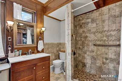 11 Winthrop Road #B, West Hartford, CT 06110 - Photo 19