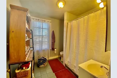 40 Orchard Street, Stamford, CT 06902 - Photo 13