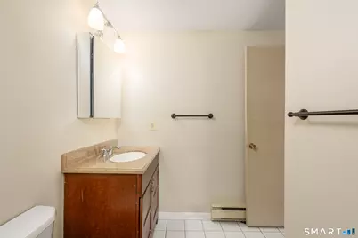 38 North Main Street #APT 14, West Hartford, CT 06107 - Photo 15