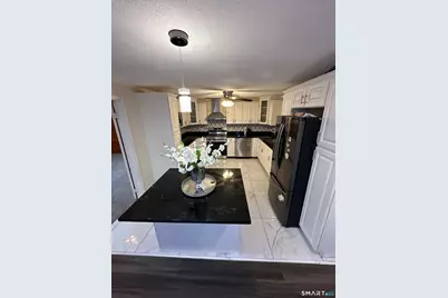 24 Bel Aire Circle, Windsor Locks, CT 06096 - Photo 21