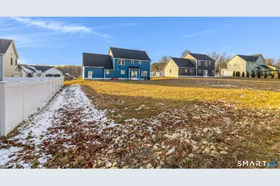 40 Wiegert Way, Bristol, CT 06010 - Photo 3