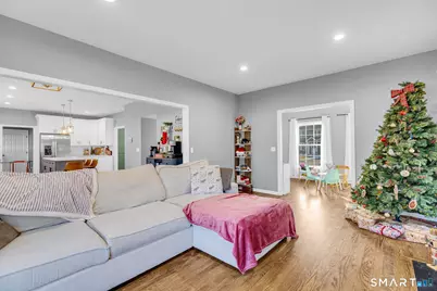 40 Wiegert Way, Bristol, CT 06010 - Photo 15