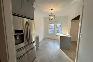 52 Oak St, Waterbury, CT 06704 - Photo 7