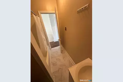 52 Oak Street, Waterbury, CT 06704 - Photo 23