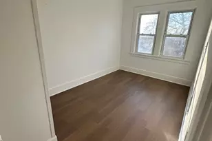 52 Oak St, Waterbury, CT 06704 - Photo 17