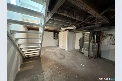 52 Oak Street, Waterbury, CT 06704 - Photo 27