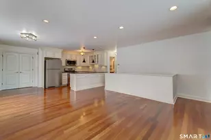 675 Townsend Ave, New Haven, CT 06512 - Photo 5