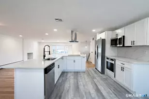 148 Hyde Rd, West Hartford, CT 06117 - Photo 7