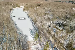 4 Rowledge Pond Rd, Newtown, CT 06482 - Photo 5