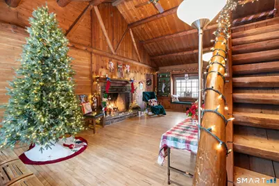 4 Rowledge Pond Road, Newtown, CT 06482 - Photo 9