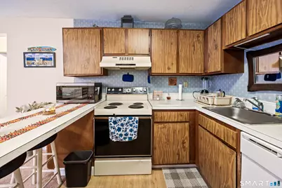 2220 Harbor View Drive #2220, Rocky Hill, CT 06067 - Photo 9