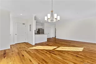 73 W Main St, Clinton, CT 06413 - Photo 3