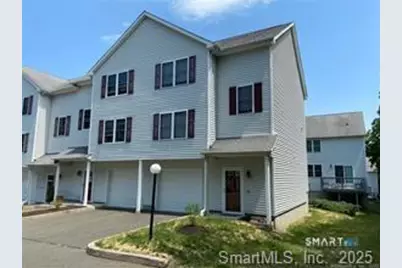 11 Mannions Lane #APT 11, Danbury, CT 06810 - Photo 1