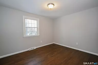 29 Minister Brook Drive, Simsbury, CT 06070 - Photo 27