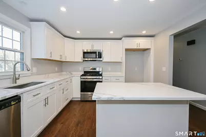 29 Minister Brook Drive, Simsbury, CT 06070 - Photo 11