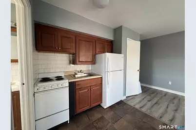 85 Union Avenue #A2, Bridgeport, CT 06607 - Photo 3