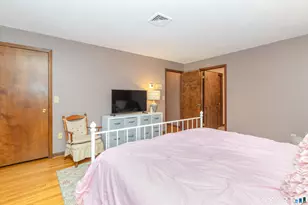 637 Watertown Rd, Middlebury, CT 06762 - Photo 17