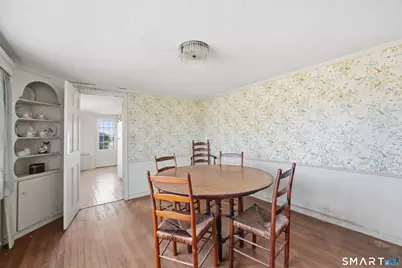 38 Roberts Lane, West Hartford, CT 06107 - Photo 13