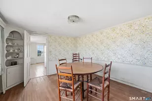 38 Roberts Ln, West Hartford, CT 06107 - Photo 13