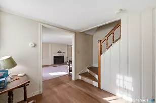 38 Roberts Ln, West Hartford, CT 06107 - Photo 3