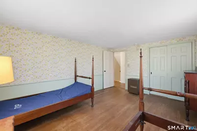 38 Roberts Lane, West Hartford, CT 06107 - Photo 19