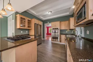 90 Boston Post Rd, Madison, CT 06443 - Photo 7