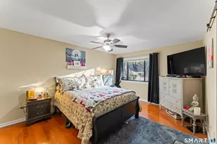 4 Heather Ct, Woodbury, CT 06798 - Photo 13