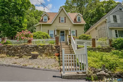 58 Sunnyside Avenue, Norwich, CT 06360 - Photo 1