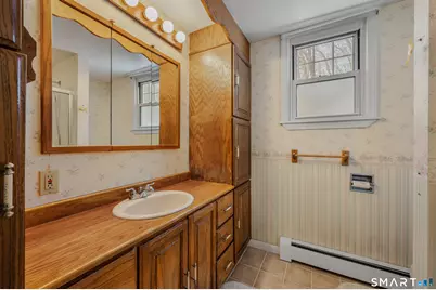 58 Sunnyside Avenue, Norwich, CT 06360 - Photo 13