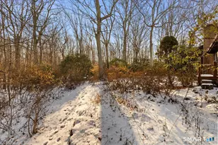 1405 Dunbar Hill Rd, Hamden, CT 06514 - Photo 33