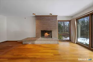 1405 Dunbar Hill Rd, Hamden, CT 06514 - Photo 7