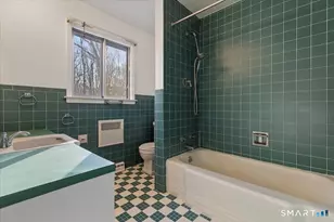 1405 Dunbar Hill Rd, Hamden, CT 06514 - Photo 25