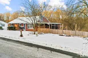 57 Cranberry Pond Rd, Norwich, CT 06360 - Photo 3