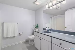 3250 Fairfield Ave, Bridgeport, CT 06605 - Photo 15