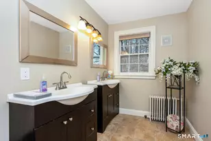 475 Danbury Rd, Wilton, CT 06897 - Photo 19