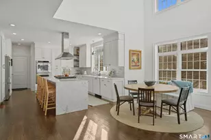 190 Willow Creek Estates Dr, Southbury, CT 06488 - Photo 9