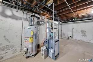 60 Tredeau St, Hartford, CT 06114 - Photo 27