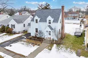 60 Tredeau St, Hartford, CT 06114 - Photo 3