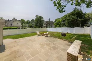 90 2nd St, Fairfield, CT 06825 - Photo 21