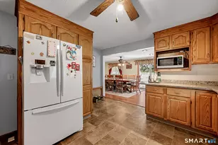 24 Forest St, Naugatuck, CT 06770 - Photo 5