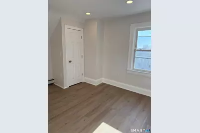 23 King Street #2nd Floor, Hartford, CT 06114 - Photo 9