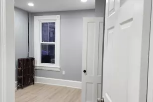 23 King St, Hartford, CT 06114 - Photo 7