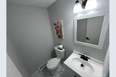 111 Sutton Place #111, Bloomfield, CT 06002 - Photo 5