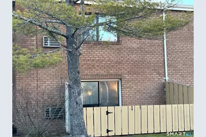 111 Sutton Place #111, Bloomfield, CT 06002 - Photo 1