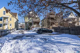 795 Brewster St, Bridgeport, CT 06605 - Photo 11