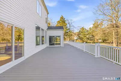 106 C Comstock Hill Avenue, Norwalk, CT 06850 - Photo 37